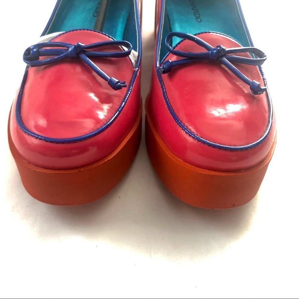 Bernardo Pink Patent Platform Loafers with Blue Trim and Orange Sole - Picture 4 of 7